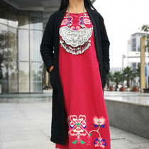 Ethnic style jewelry hundred homes lock pure handmade long life lock Pingan lock home decoration treasure dance Guizhou Miao silver necklace