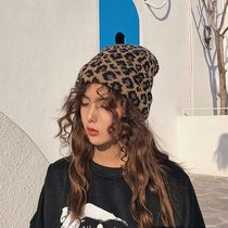 BAO WEN wool hat autumn and winter female Baotou ins Japanese wild retro knitted hat couple Korean trend hat