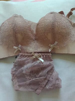 特别满意，也好穿，豆沙色很好看，喜欢有号码的可以放心买，真的不错