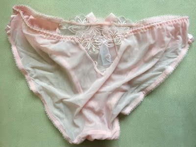 好好好好好好好，没色差，我滴少女心哪！款式好看，做工也不错，客服推荐尺码也准确，赞一个