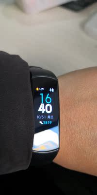说说开箱评测荣耀手环4怎么样,荣耀手环4都有哪些实用功能,老铁们
