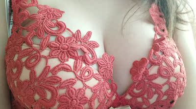 跟想象中的一模一样 很好看 棒棒的 快递很给力 跟想象中的一模一样 很好看 棒棒的 快递很给力