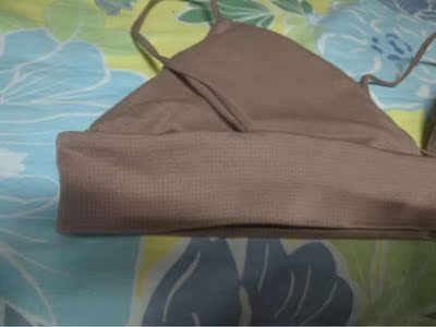 弹性很大,面料很舒服穿上没有不舒服的感觉总体来说很满意,无异味 弹性很大,面料很舒服穿上没有不舒服的感觉总体来说很满意,无异味