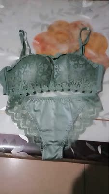 宝贝还是一如既往的好,非常满意,小胸的福星,特别聚拢,又性感,主要价格还便宜,不多少说,谁买谁值 宝贝还是一如既往的好,非常满意,小胸的福星,特别聚拢,又性感,主要价格还便宜,不多少说,谁买谁值