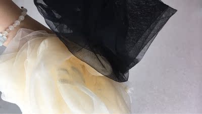 165高 102斤 xl偏大 懒得退了 胳肢窝下面很宽 穿着觉得不咋好看 其他都挺好的