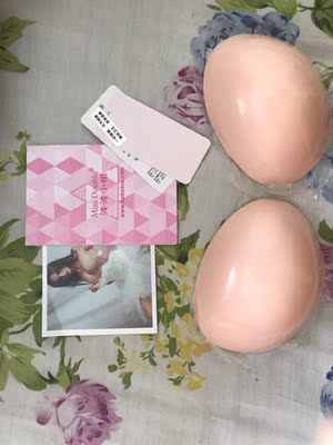 评价晚了，双十一物流也很快呢，收到的第一件双十一快递，包装精美，包裹严实，还没有使用，摸着手感不错，值得购买，之前也是看推荐买的