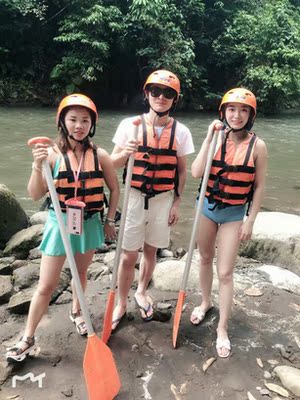 此用户没有填写评价。