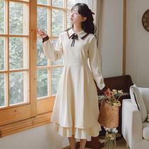 Tide brand Ocnltiy spring 2021 new design sense French literary retro girl solid color long-sleeved dress