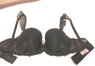 宝贝还可以，试了一下，就是不知穿久会怎样