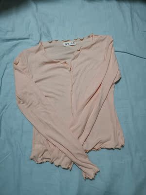 舒服，无异味，颜色粉嫩，很显身材，还会回购。