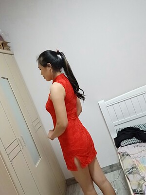 穿上性感内衣感觉自己女人味十足！超级性感，给人遐想诱惑无限！另男人蠢蠢欲动！