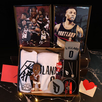 Liard People Occasional Pioneers Short Sleeve Jersey T-shirt With Poster Bracelet Handring Doll Send Basketball Boys Day Gifts