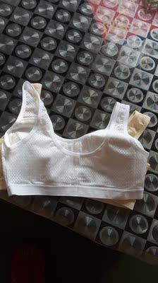 穿上刚刚好，质量也好，包装也好，有需要还会再来的