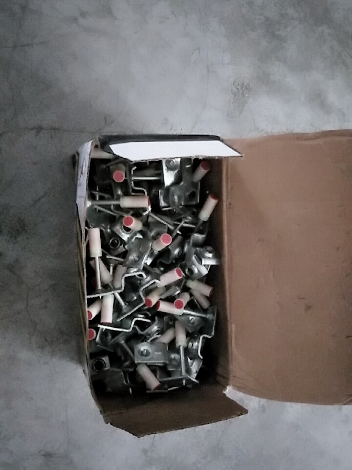 宝贝收到了,看了火药十足,物流很好,店家服务态度非常好,完美的购物.