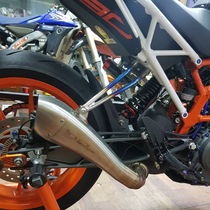 YR FACTORY KTM390 DUKE390 titanium exhaust pipe hanger Exhaust pipe bracket modification