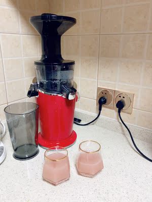 目前看来nuc原汁机怎么样,哪款比较好用?这个牌子为什么比惠人贵