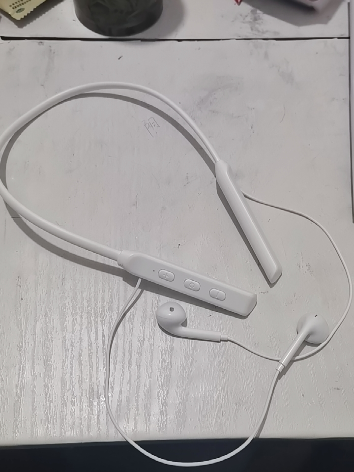质量曝光蓝牙耳机安卓苹果通用耳塞好不好用?怎么样呢?爆款分析揭秘