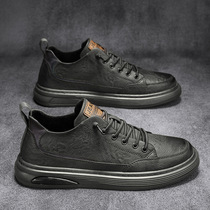 Mens shoes autumn and winter new thin velvet mid-top tooling shoes mens casual leather shoes all-match fashion retro Martin shoes