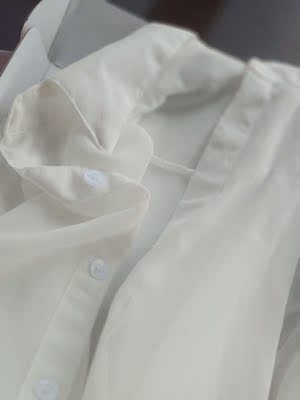 轻、透、薄,穿着舒服,可以当睡衣,也可以当防晒 轻、透、薄,穿着舒服,可以当睡衣,也可以当防晒