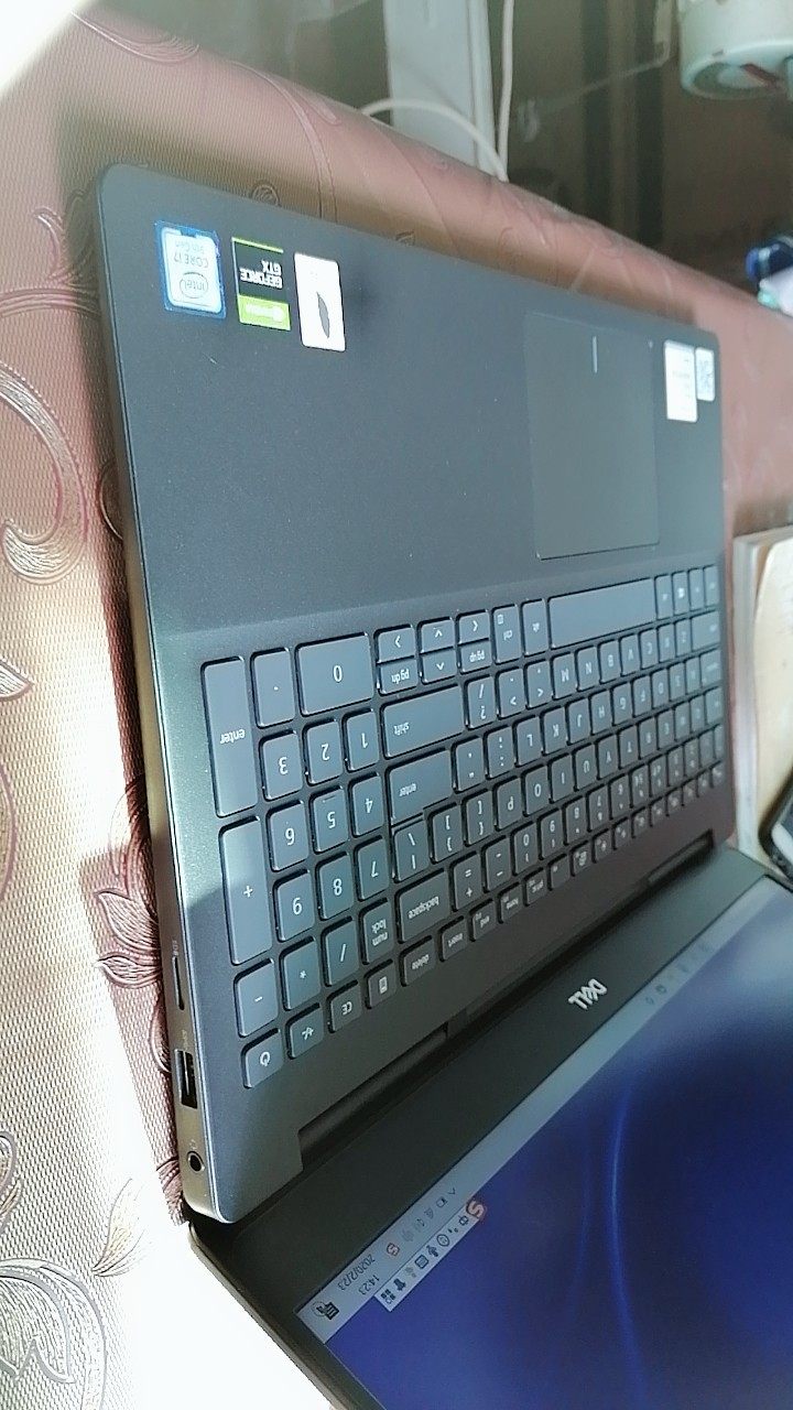 真相反馈:戴尔灵越7590设计师怎么样?质量是不是真的差?