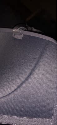 是坏的，但客服解释说不是退货