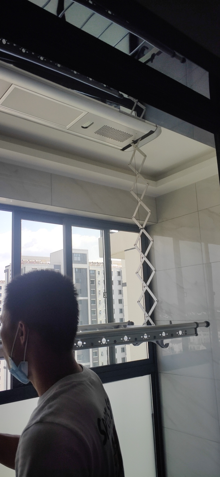 晾霸LB01电动晾衣架怎么样极度后悔吗？后悔到极点？