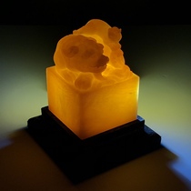 Boutique Shoushan Tian Yellowstone Seal Texture Condensed to Play Collection Chishi Seal Carving ancient beast button Zhangtian Yellowstone engraving