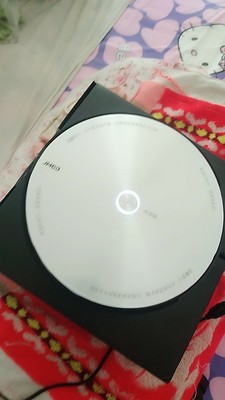 真实使用感受火辣椒投影仪好不好用，质量怎么样，是杂牌的吗？