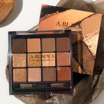 Explosive model ▲ Korean CLIO Ablack 12-color eye shadow plate twelve-color pearlescent matte fine shiny eye shadow