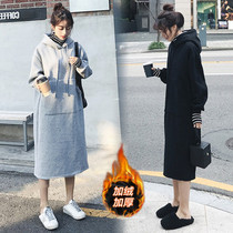 Pregnant womens sweater womens autumn and winter velvet thickened long loose dress winter pregnant womens winter suit fashion