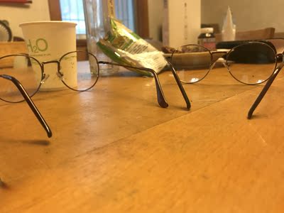 目前看来轩歌眼镜怎么样，吐槽参数配置怎么样？