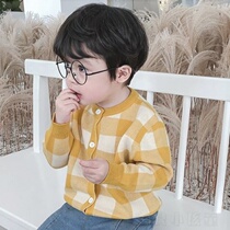 Baby needle cardiovert 2021 spring autumn new Korean version of the Korean version of the sweatshirt jacket boy plaid sweater loveable tide