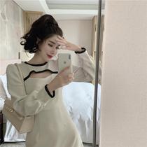 Hollowed-out Light Core Suede Dress Woman Design Sensation 2022 Autumn Winter New Long Sleeves Cashew Slim Frills Street Short Skirt