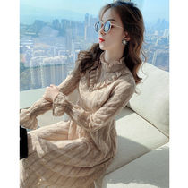 Plus velvet lace fungus dress 2020 new autumn and winter temperament slim inner tie bottoming small trumpet sleeves
