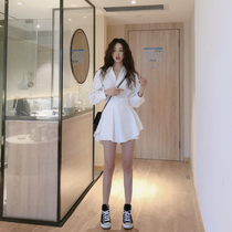 European station early spring 2021 new Zhixun French retro bellflower forest super fairy thin two-piece dress