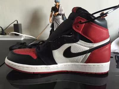 很符合我气质的鞋子哈，，，感谢卖家当天发货，鞋子做工很细致。。。必须好评