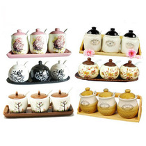 Kitchen supplies ceramic seasoning cans seasoning cans seasoning four-piece set to send spoons to chassis
