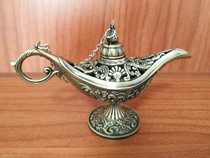 The lamp god rubs the Aladdin lamp to make a wish KTV home bar Western tin alloy Aladdin lamp