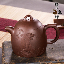 In the cup Qiankun famous purple sand pot Yixing handmade tea pot craftsman Zhou Xiaozhong Mud painted tiger Qin Quan pot