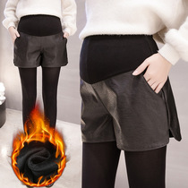 Maternity shorts autumn and winter 2020 new fashion mom fashion outside wear plus velvet leggings loose foreign style maternity leather shorts