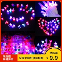 Creative mixed glitter ring under 1 yuan Night Market electronic luminous stall square girl toys wholesale gifts