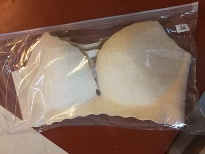 手感不错,很有质感。穿上很有气质,做工精致,立体,舒适,值得购买,有大牌的感觉,值得拥有。 手感不错,很有质感。穿上很有气质,做工精致,立体,舒适,值得购买,有大牌的感觉,值得拥有。