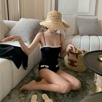 连体泳衣女夏2021新款吊带ins风性感比基尼温泉法式露背温泉泳衣