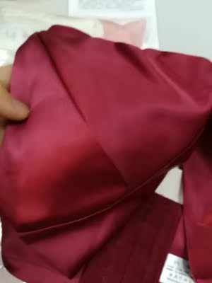 质量不错的奥，发货很快，薄款的，穿着舒服，很棒奥