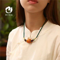 (Swallow Zhen Product) Live Inspection of Old Beeswax European Jujube Clavicle Necklace Amber Bead Pendant for Men and Women