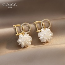 Light luxury niche design petal earrings female senior sense explosive earrings 2021 New Tide Sterling Silver Silver Needle earrings