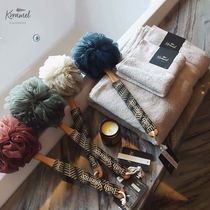 Hot sell krramel bare body with gradient wood handle bath ball massage cleaning brush Long handle rubbing back brush rubbing bath deity