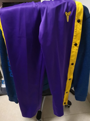 L码有点长，如有M码就合适，平时穿M码裤子