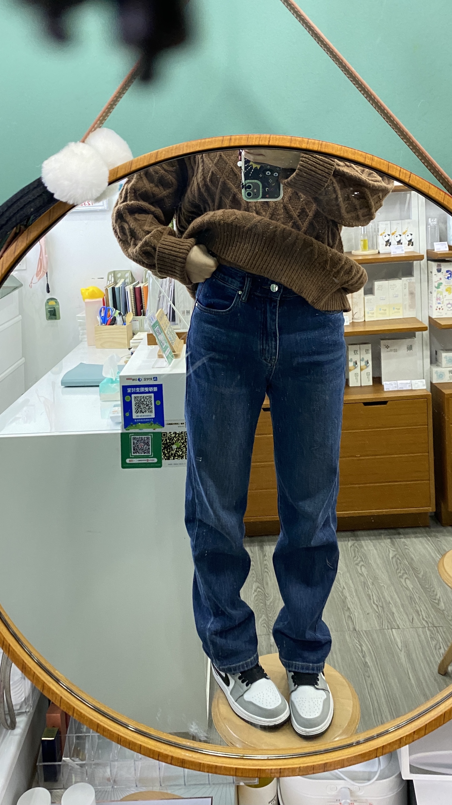 综合吐槽卷边牛仔裤女优缺点如何?看一看?少上当