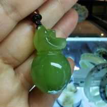 Natural Jade jade green money bag necklace pendant pendant Xiuyu money bag pendant 180 material pendant sweater chain